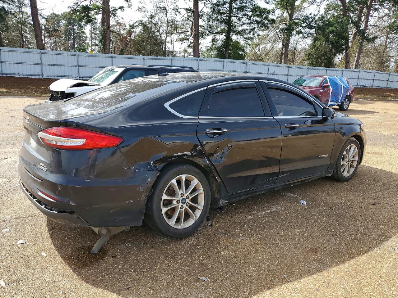 2019 FORD FUSION SEL photo 3
