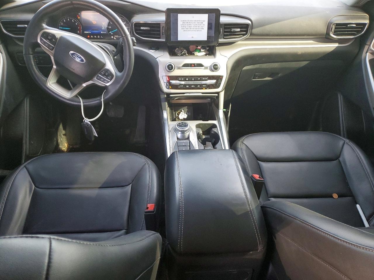2023 FORD EXPLORER XLT photo 15
