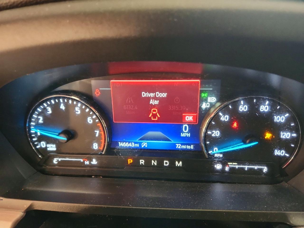 2020 FORD EXPLORER XLT photo 25