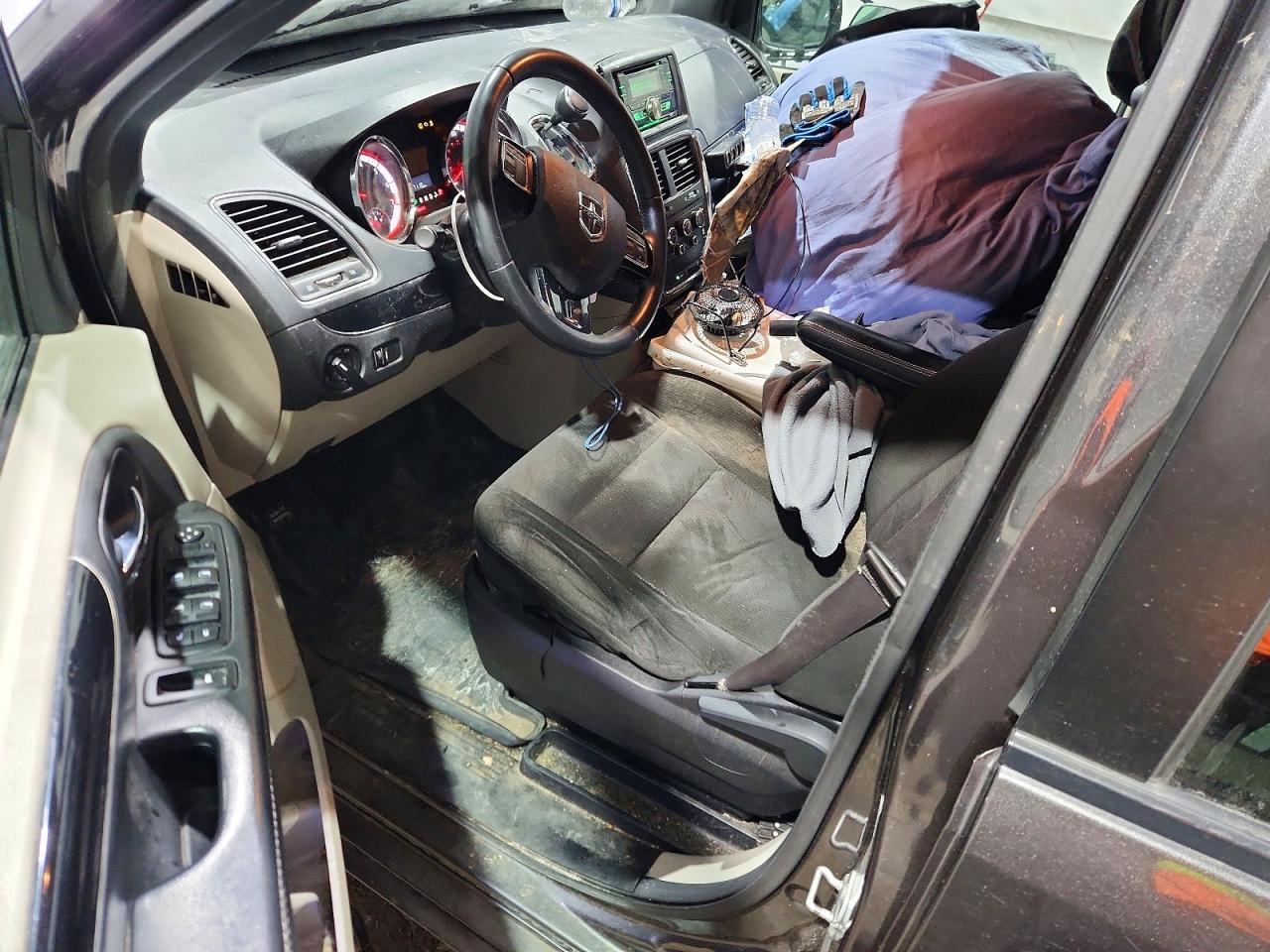 2015 DODGE GRAND CARAVAN SE photo 19