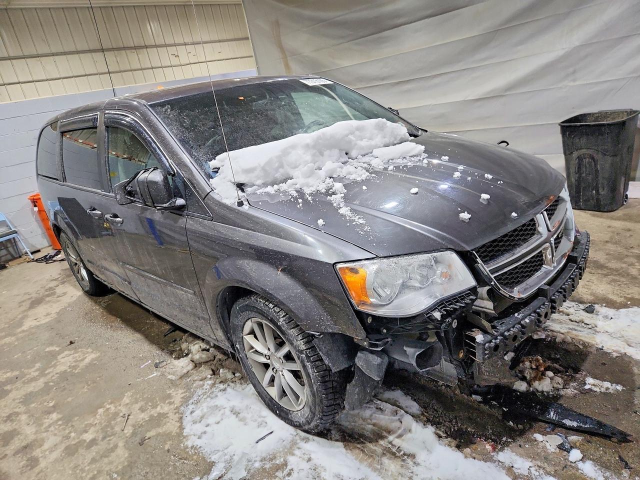 2015 DODGE GRAND CARAVAN SE photo 10