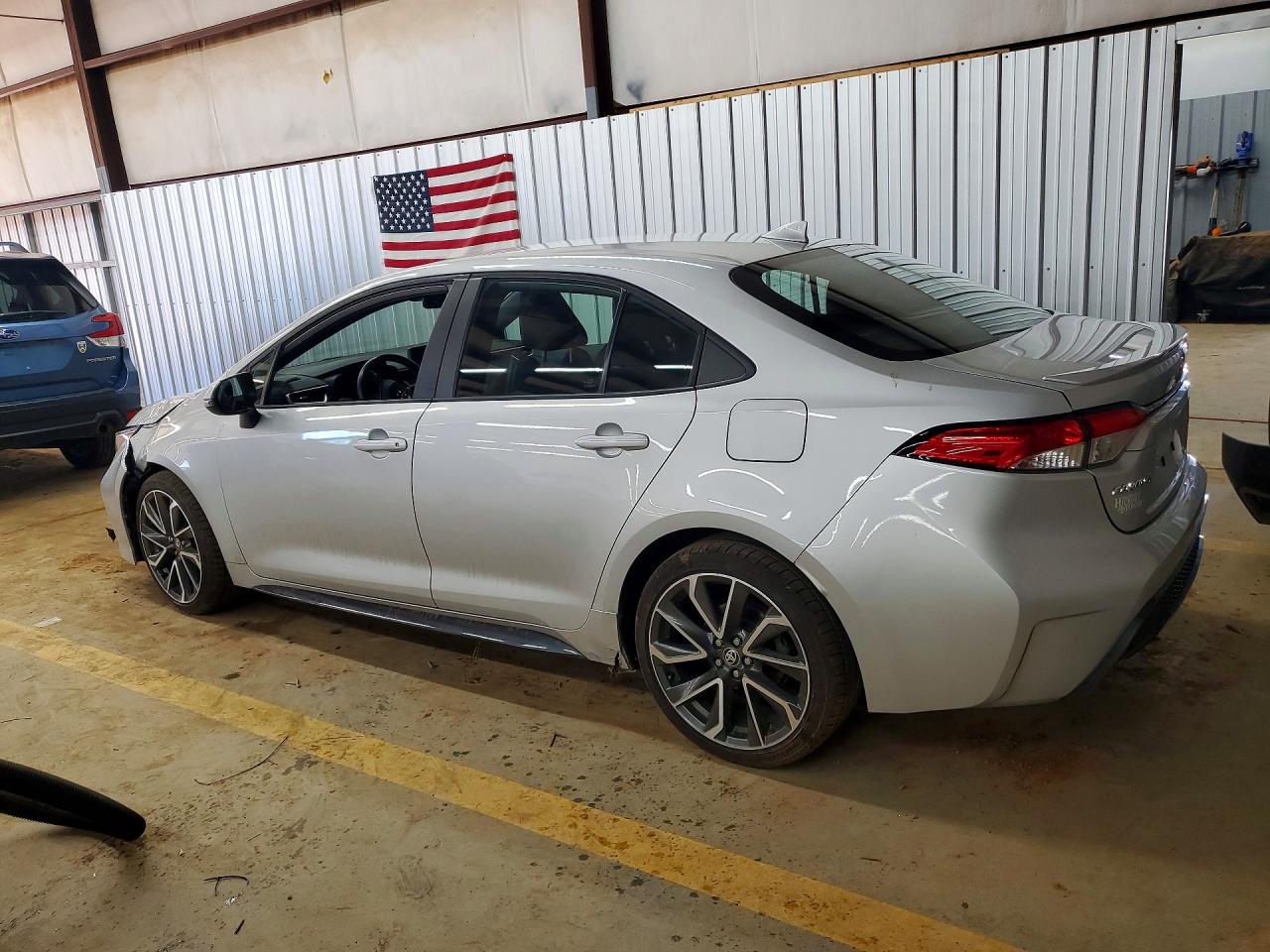 2022 TOYOTA COROLLA SE photo 3