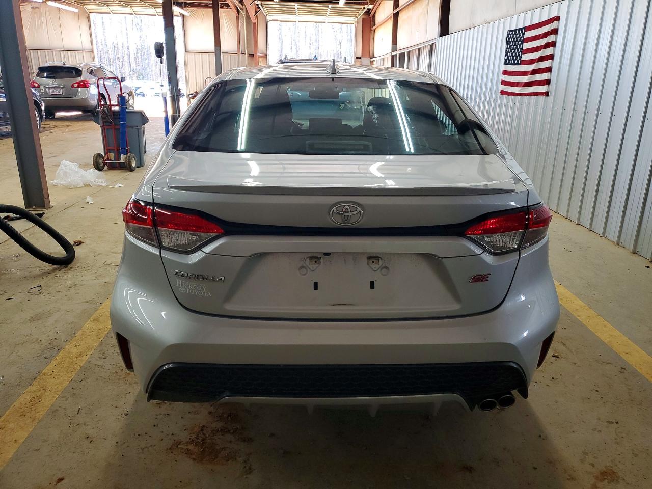 2022 TOYOTA COROLLA SE photo 11