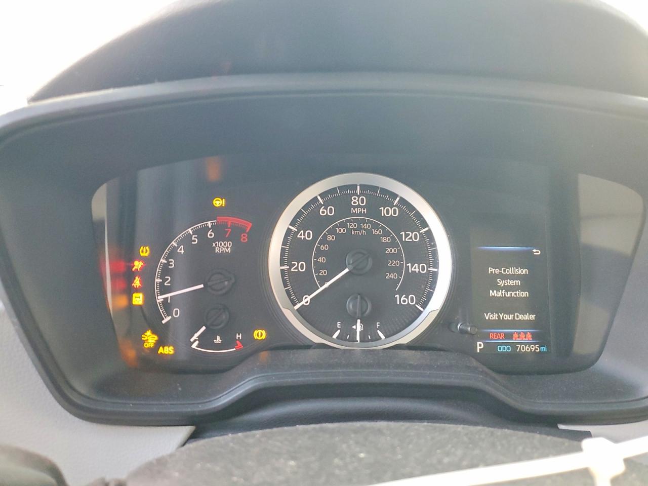 2020 TOYOTA COROLLA LE photo 9