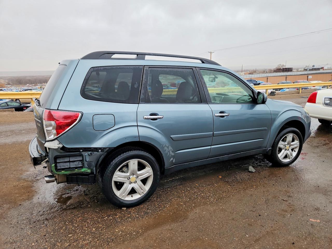 2010 SUBARU FORESTER 2.5X LIMITED photo 3