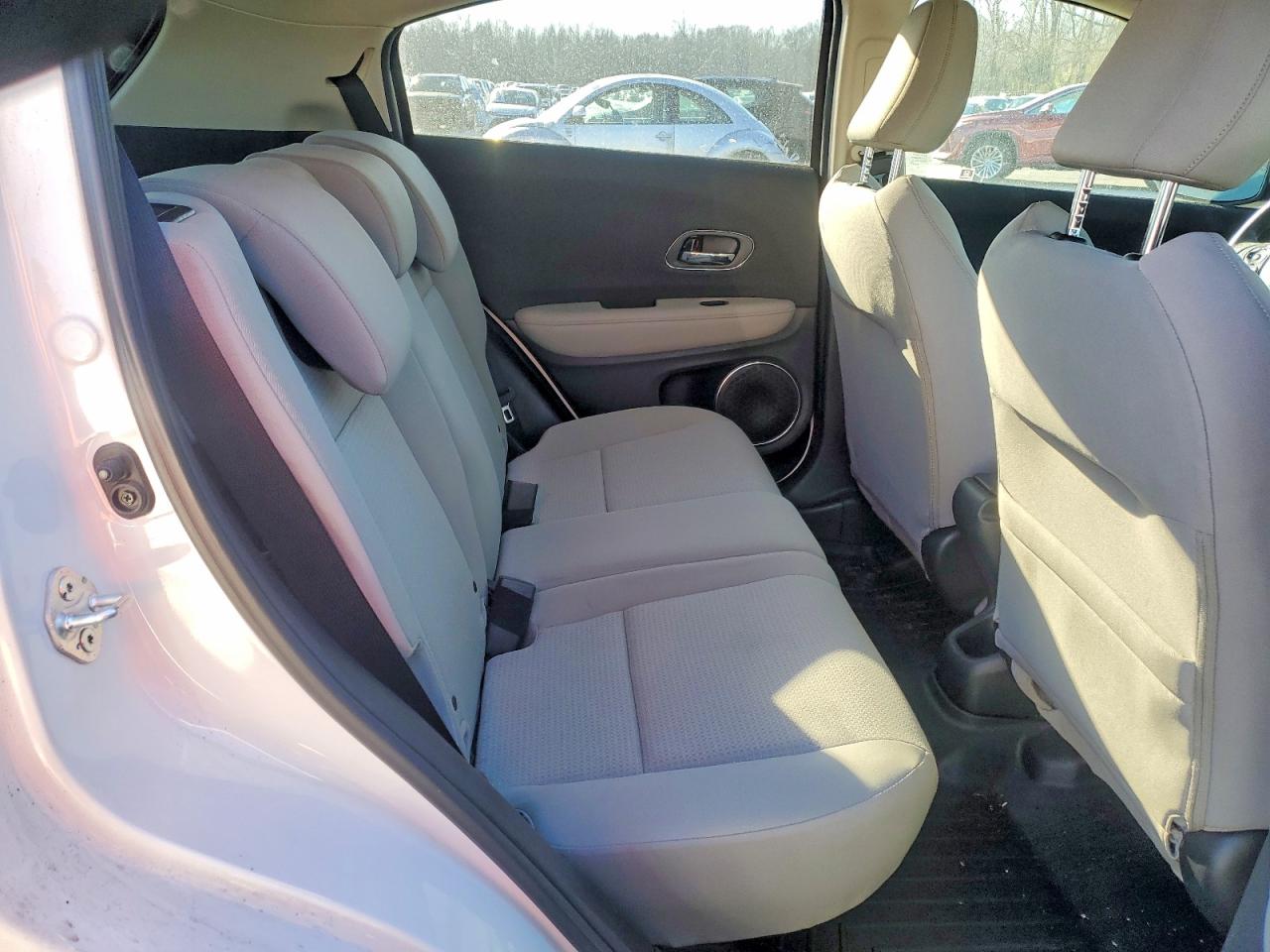 2021 HONDA HR-V EX photo 31