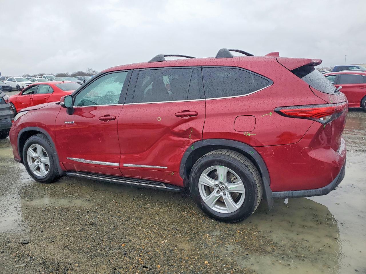 2021 TOYOTA HIGHLANDER HYBRID LE photo 3