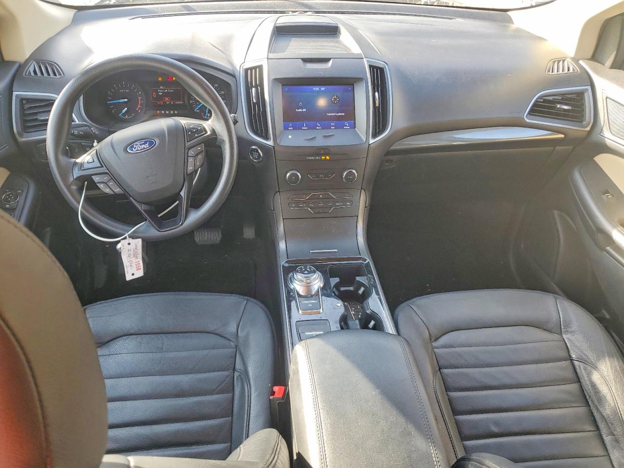 2020 FORD EDGE SE photo 8