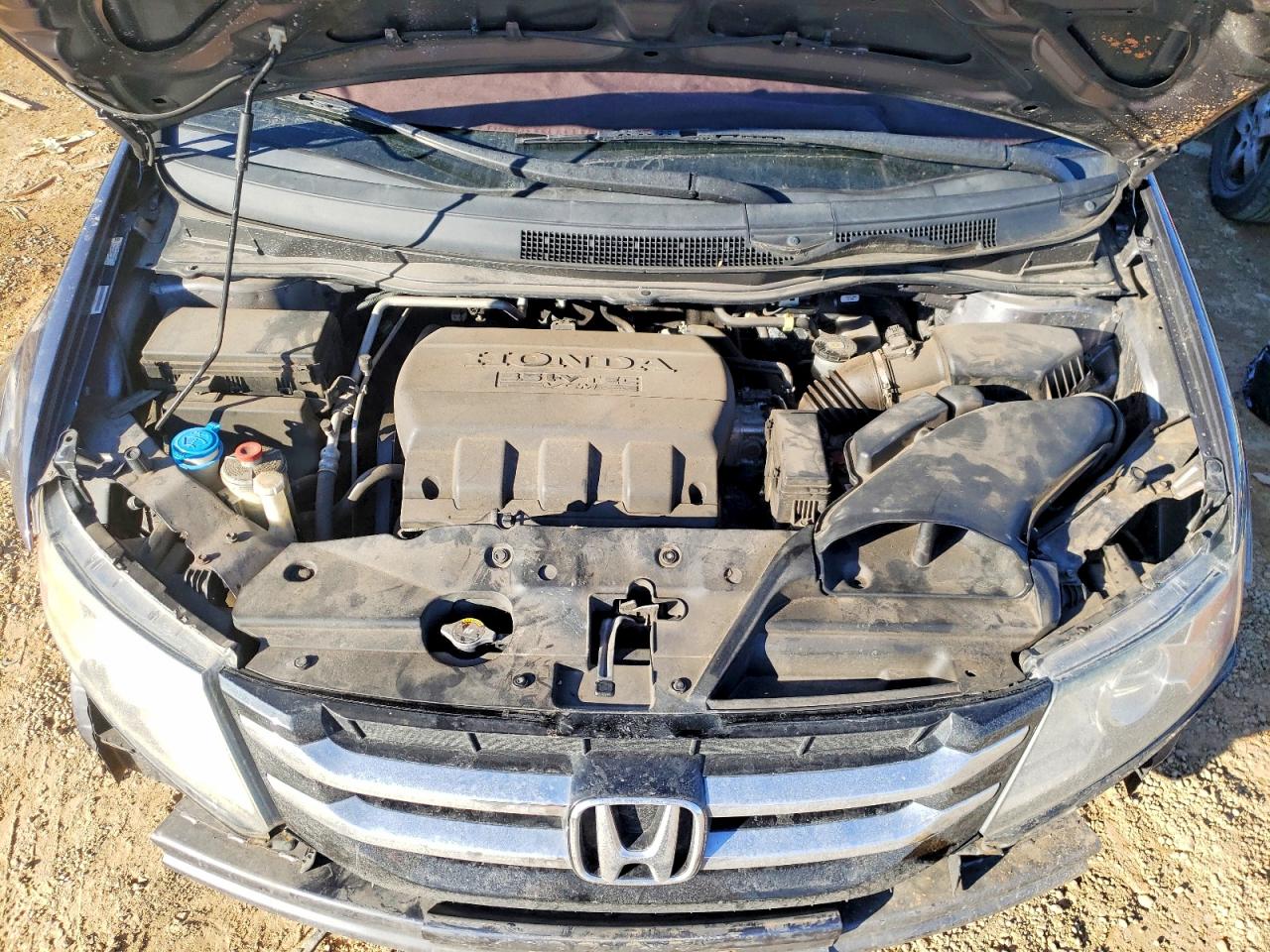 2014 HONDA ODYSSEY LX photo 34