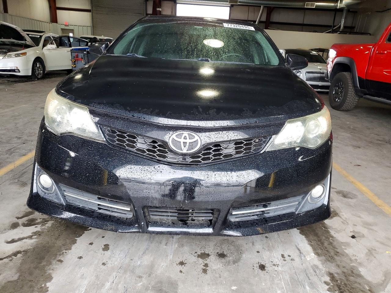 2014 TOYOTA CAMRY photo 13