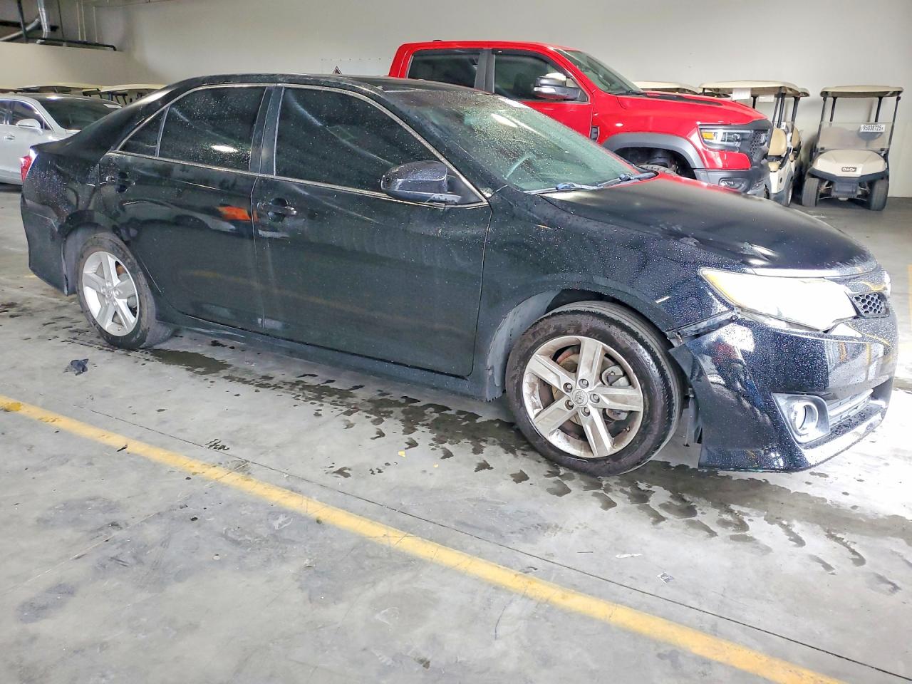 2014 TOYOTA CAMRY photo 10