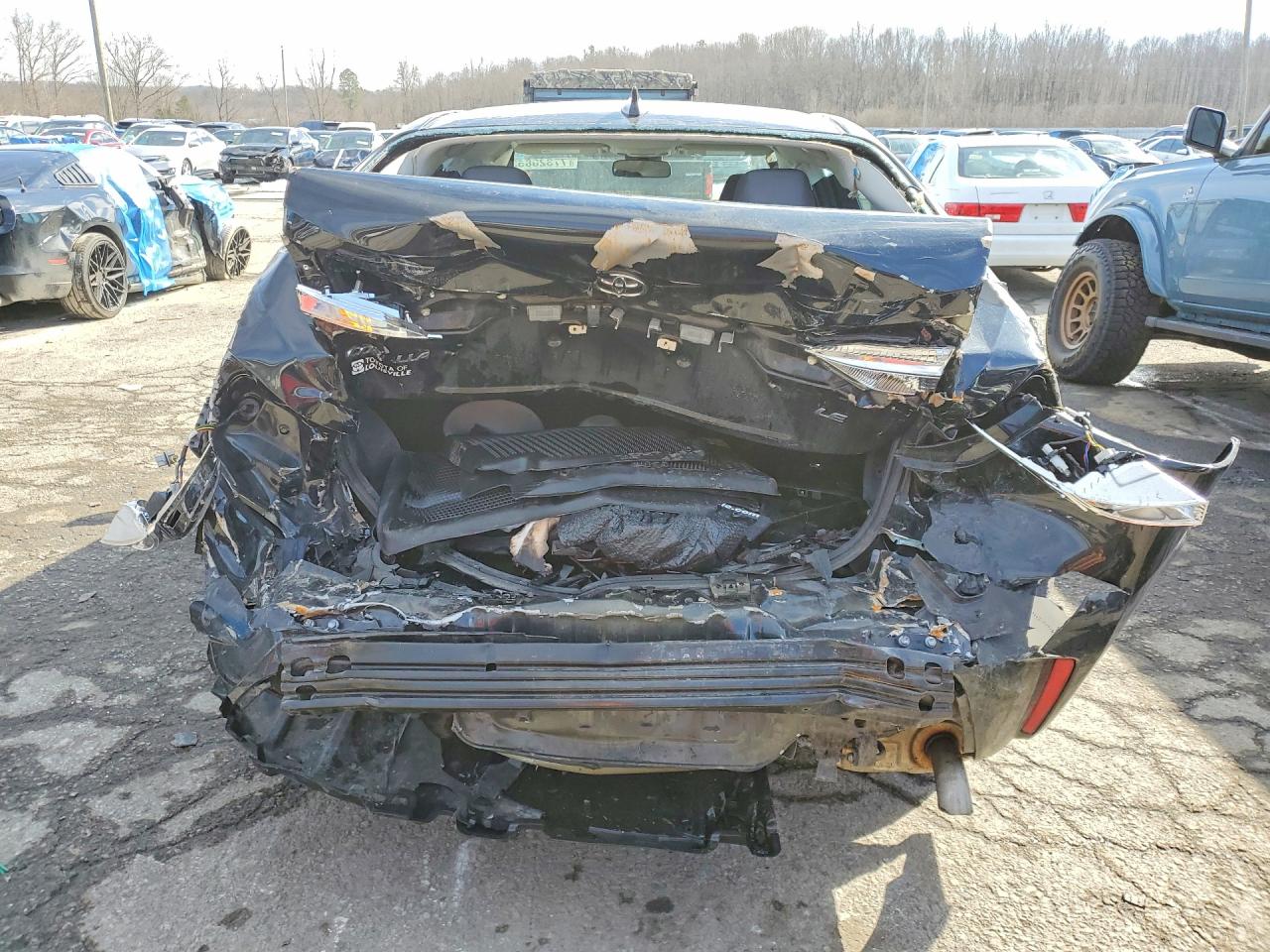 2022 TOYOTA COROLLA LE photo 6