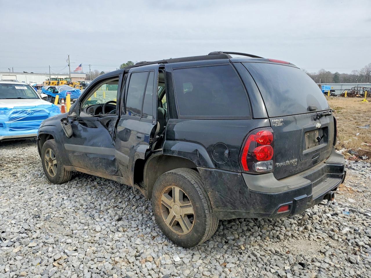 2005 CHEVROLET TRAILBLAZER LS photo 3