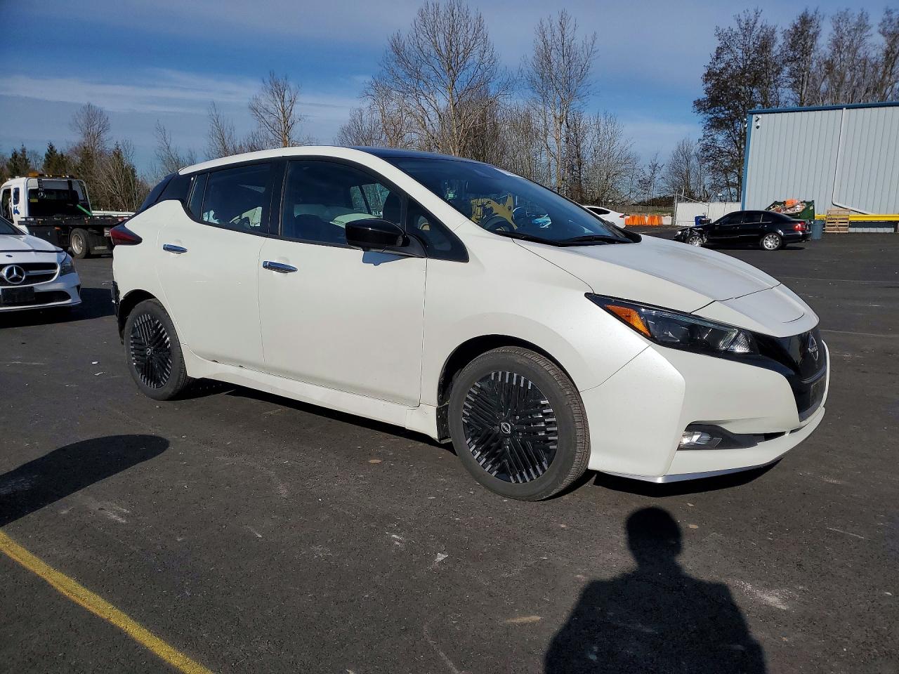 2024 NISSAN LEAF SV PLUS photo 10