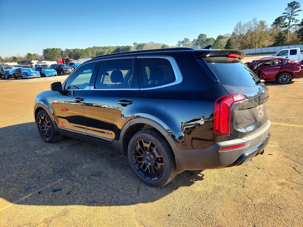 2021 KIA TELLURIDE EX photo 3