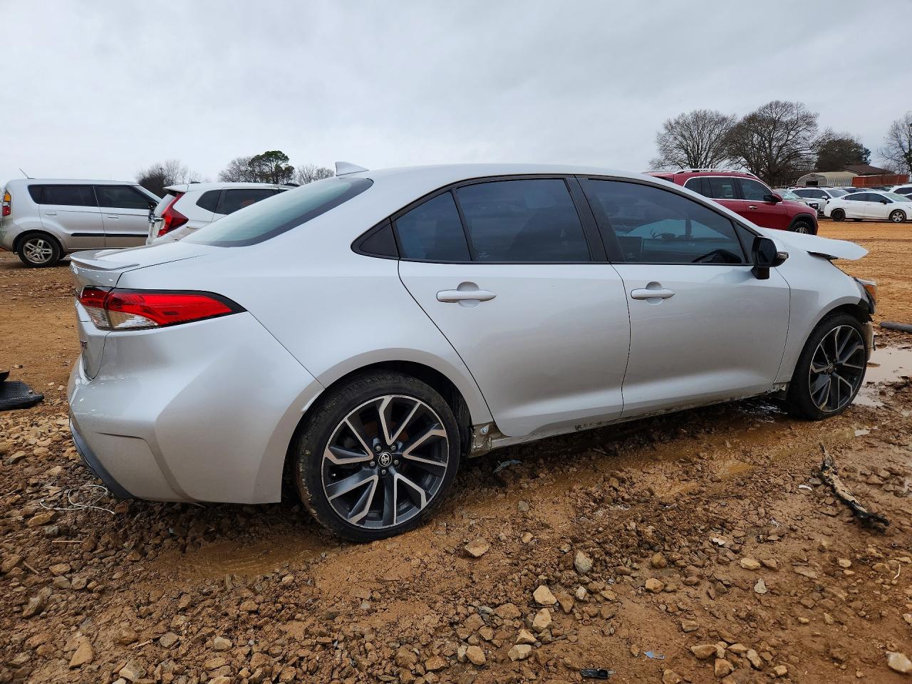 2020 TOYOTA COROLLA SE photo 3