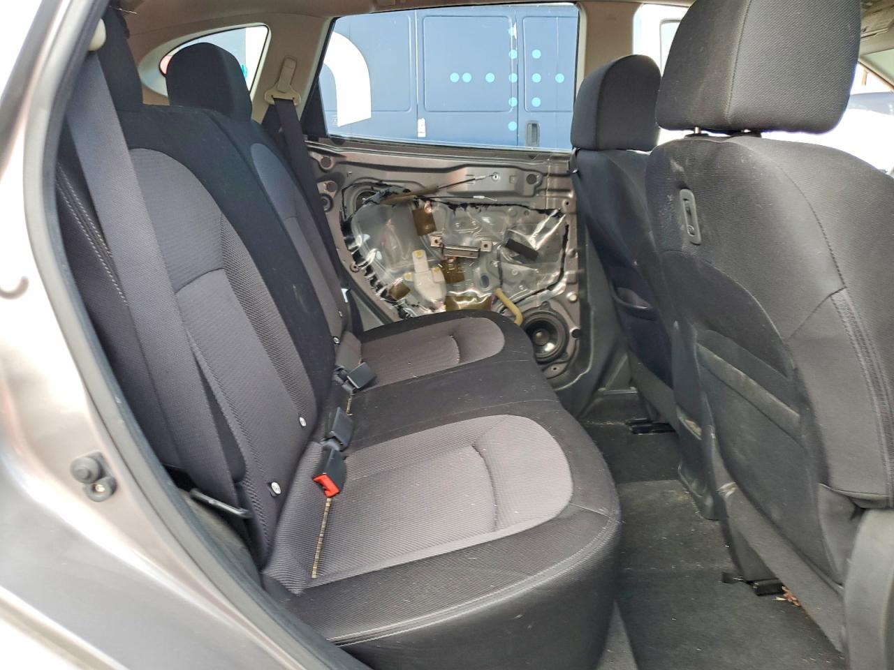 2013 NISSAN ROGUE S photo 11