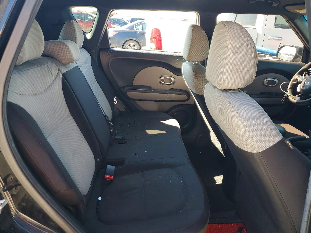 2016 KIA SOUL photo 21