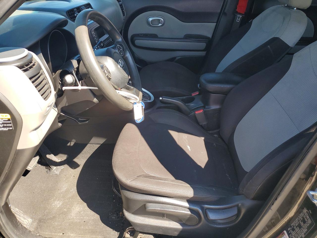 2016 KIA SOUL photo 13