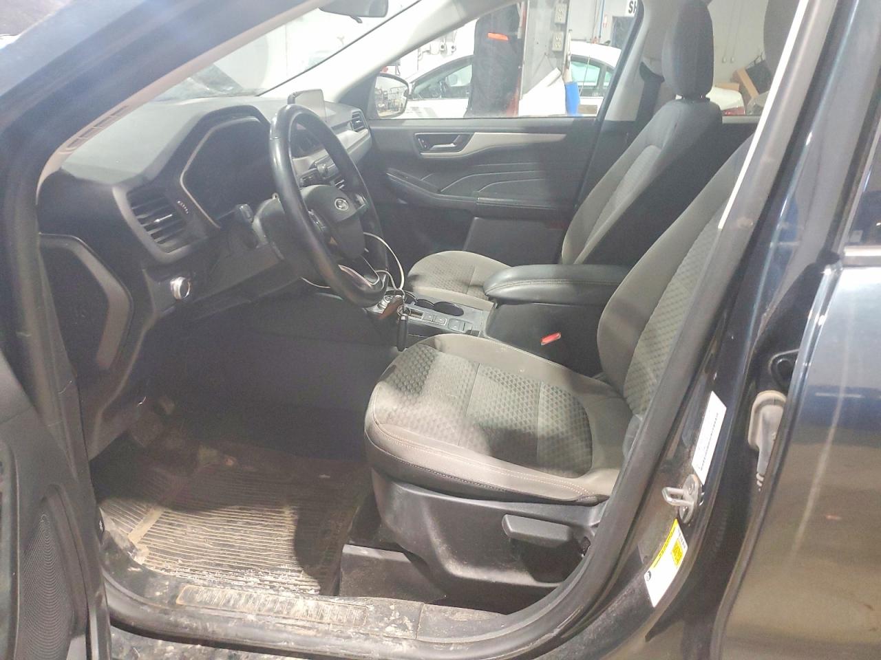 2022 FORD ESCAPE SE photo 7