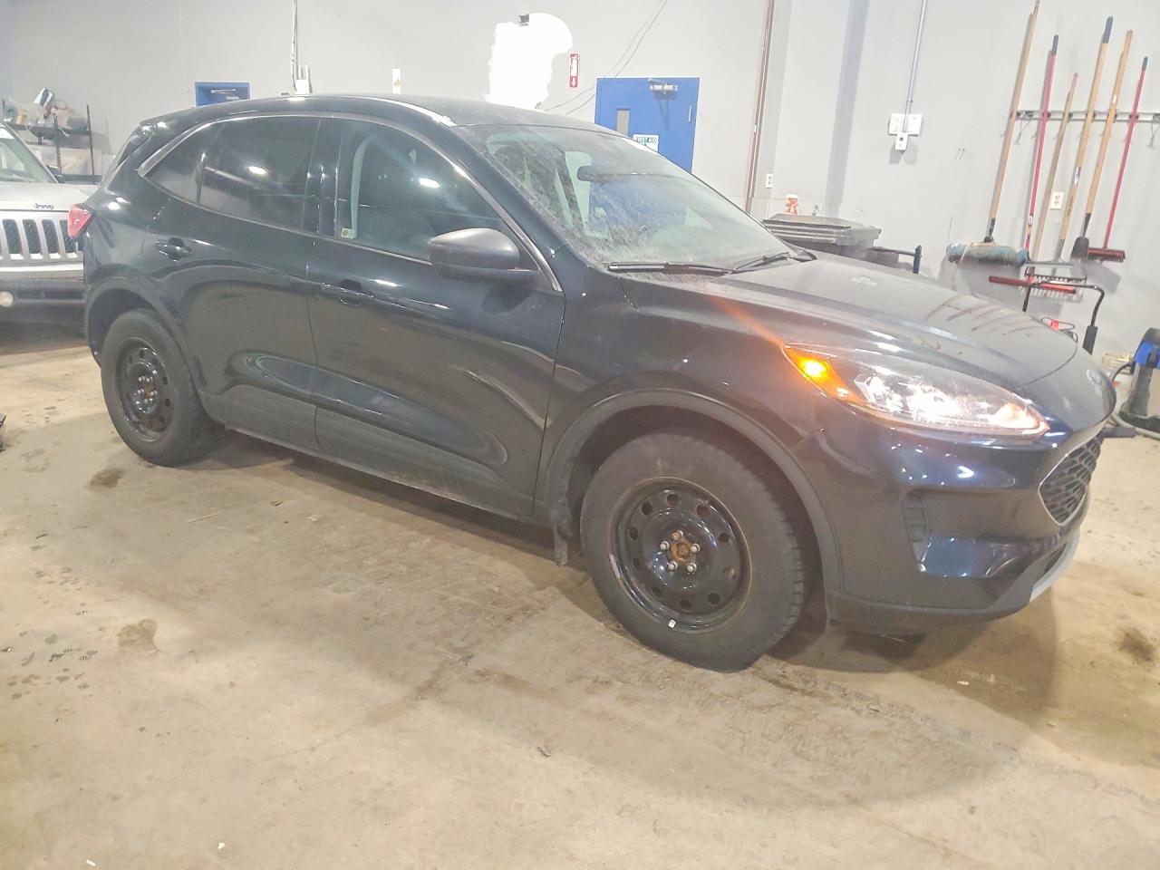 2022 FORD ESCAPE SE photo 4