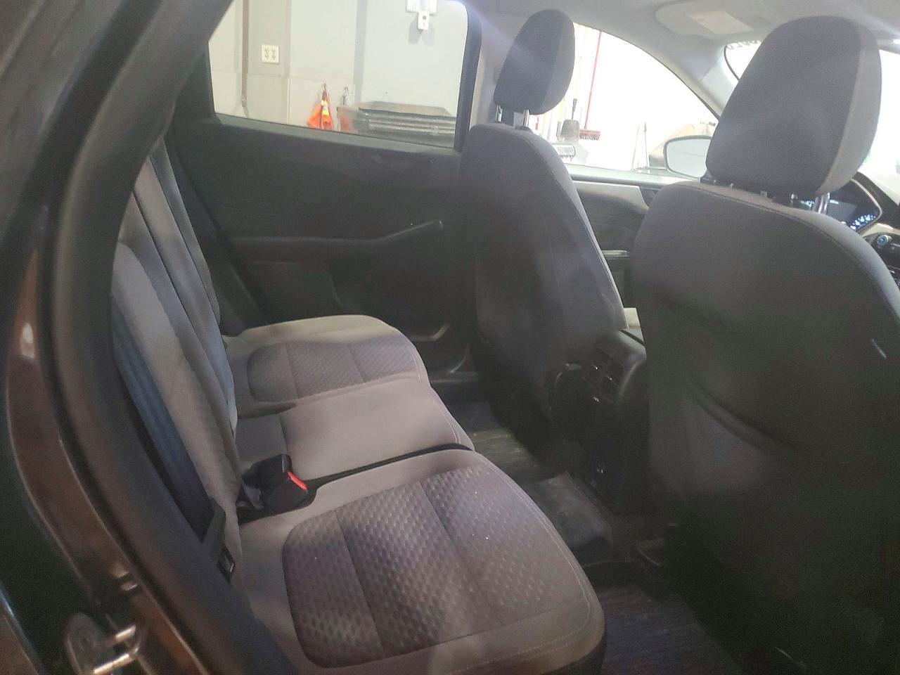 2022 FORD ESCAPE SE photo 11