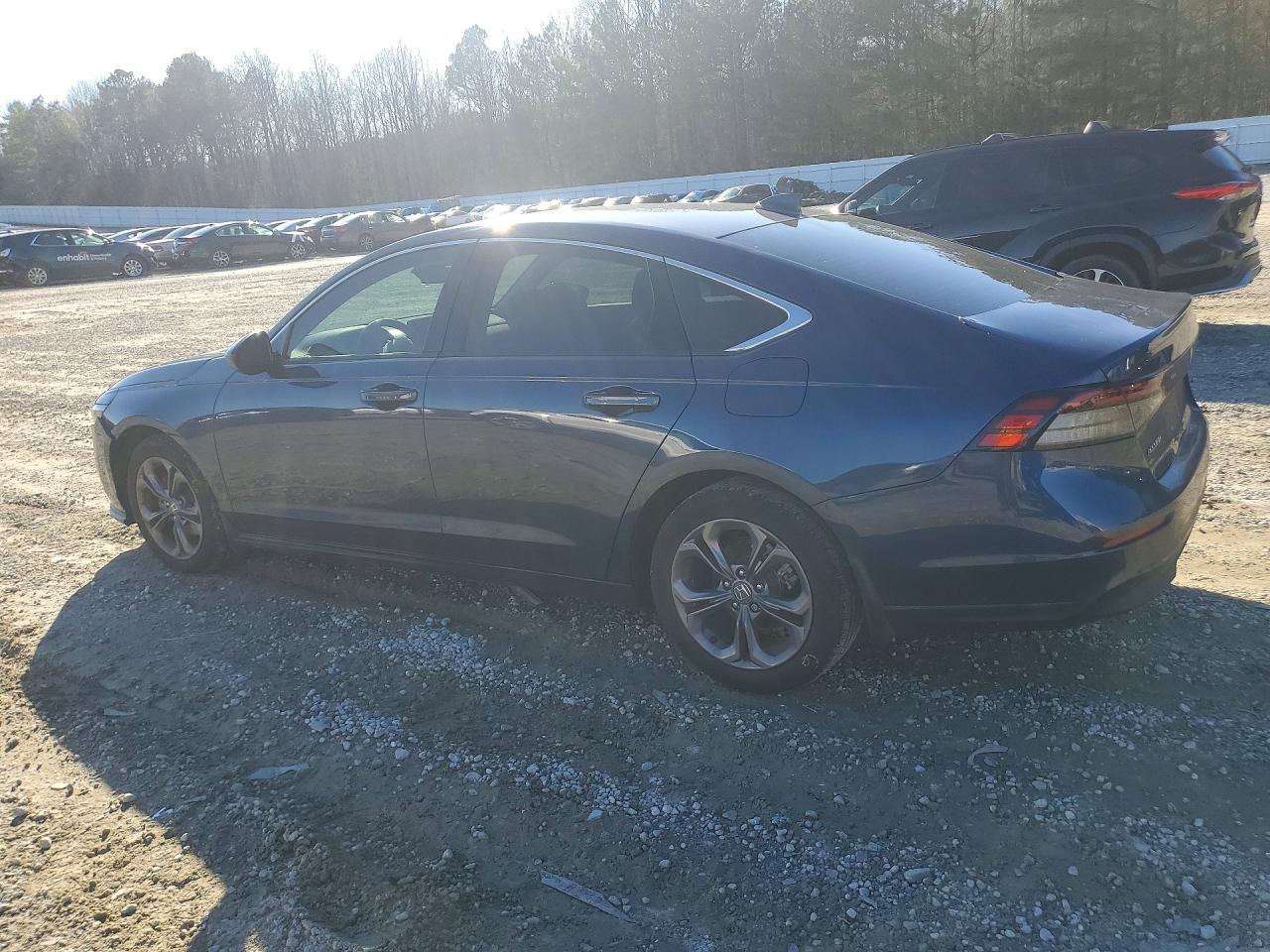 2024 HONDA ACCORD EX photo 2