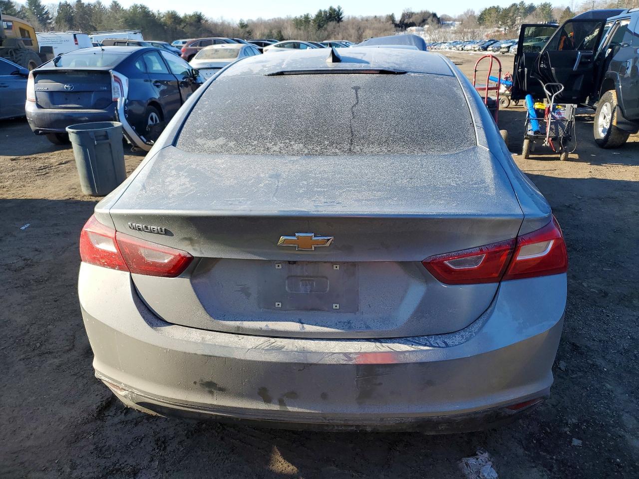 2023 CHEVROLET MALIBU LS photo 11