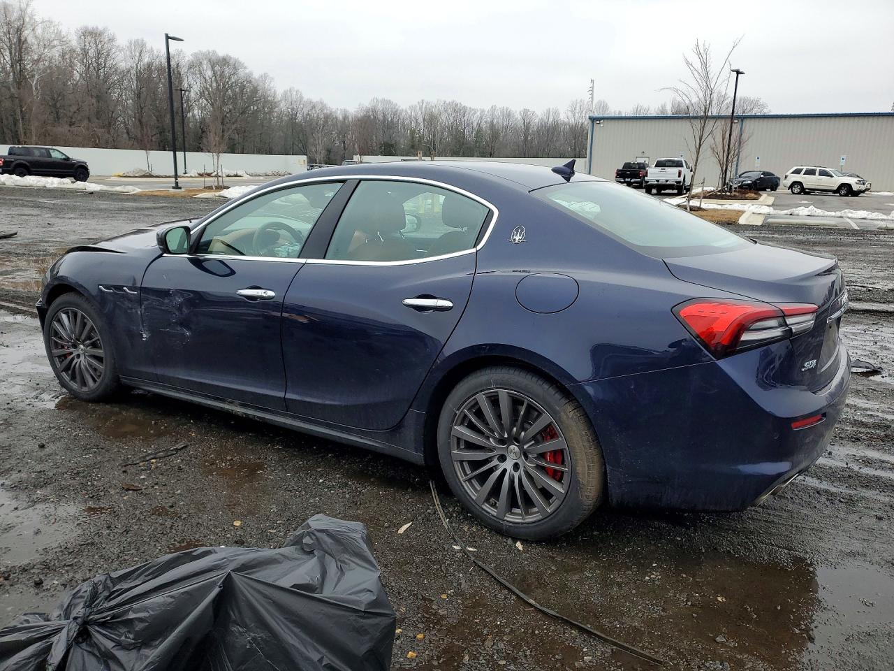 2021 MASERATI GHIBLI S photo 2