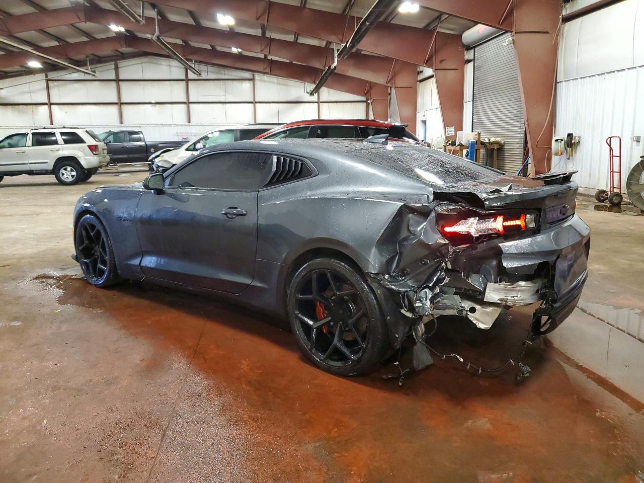 2017 CHEVROLET CAMARO SS photo 4