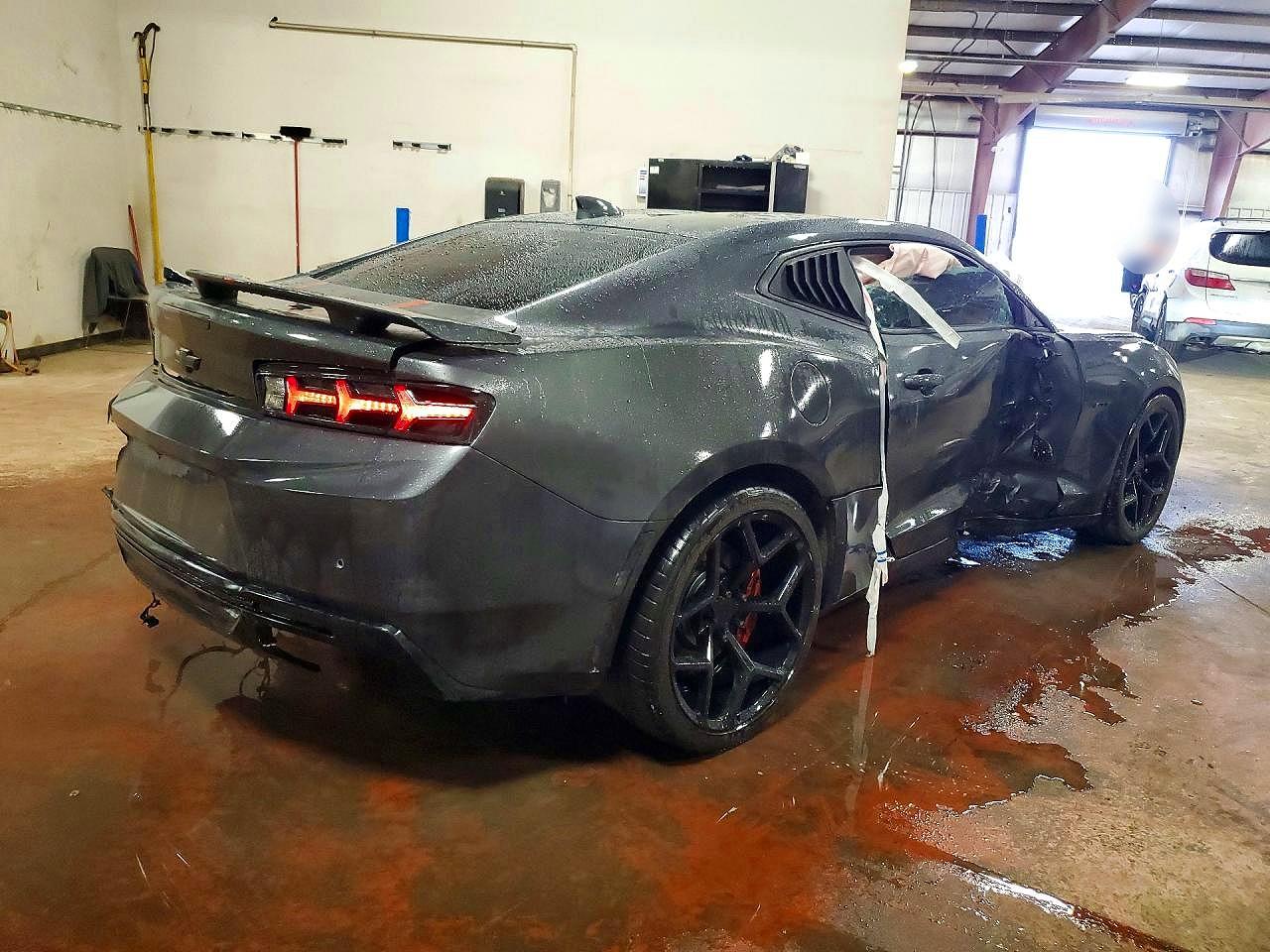 2017 CHEVROLET CAMARO SS photo 7