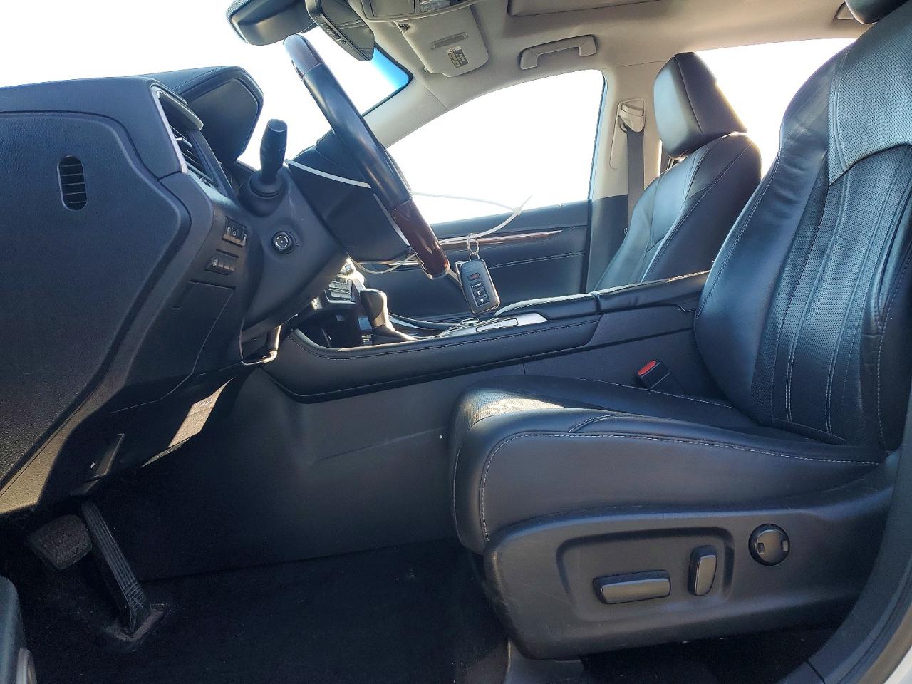 2019 LEXUS RX 450H BASE photo 13