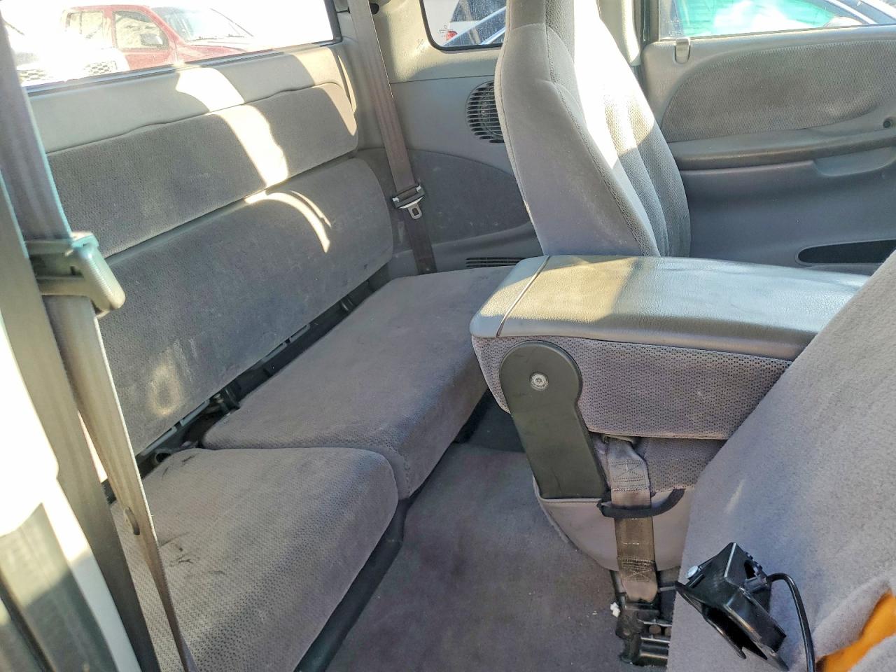 2000 DODGE DAKOTA photo 11