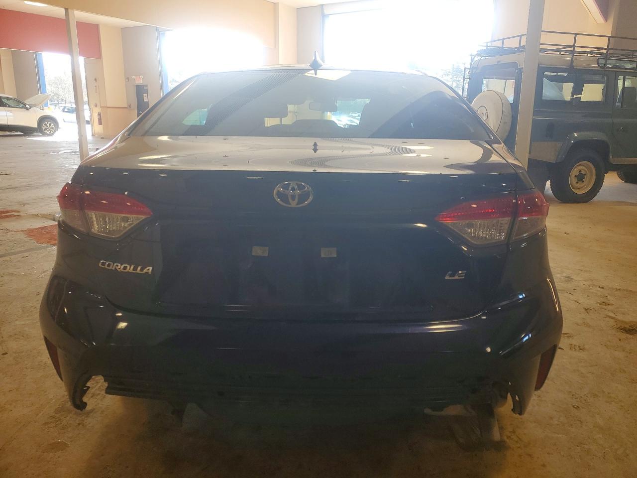 2024 TOYOTA COROLLA LE photo 16