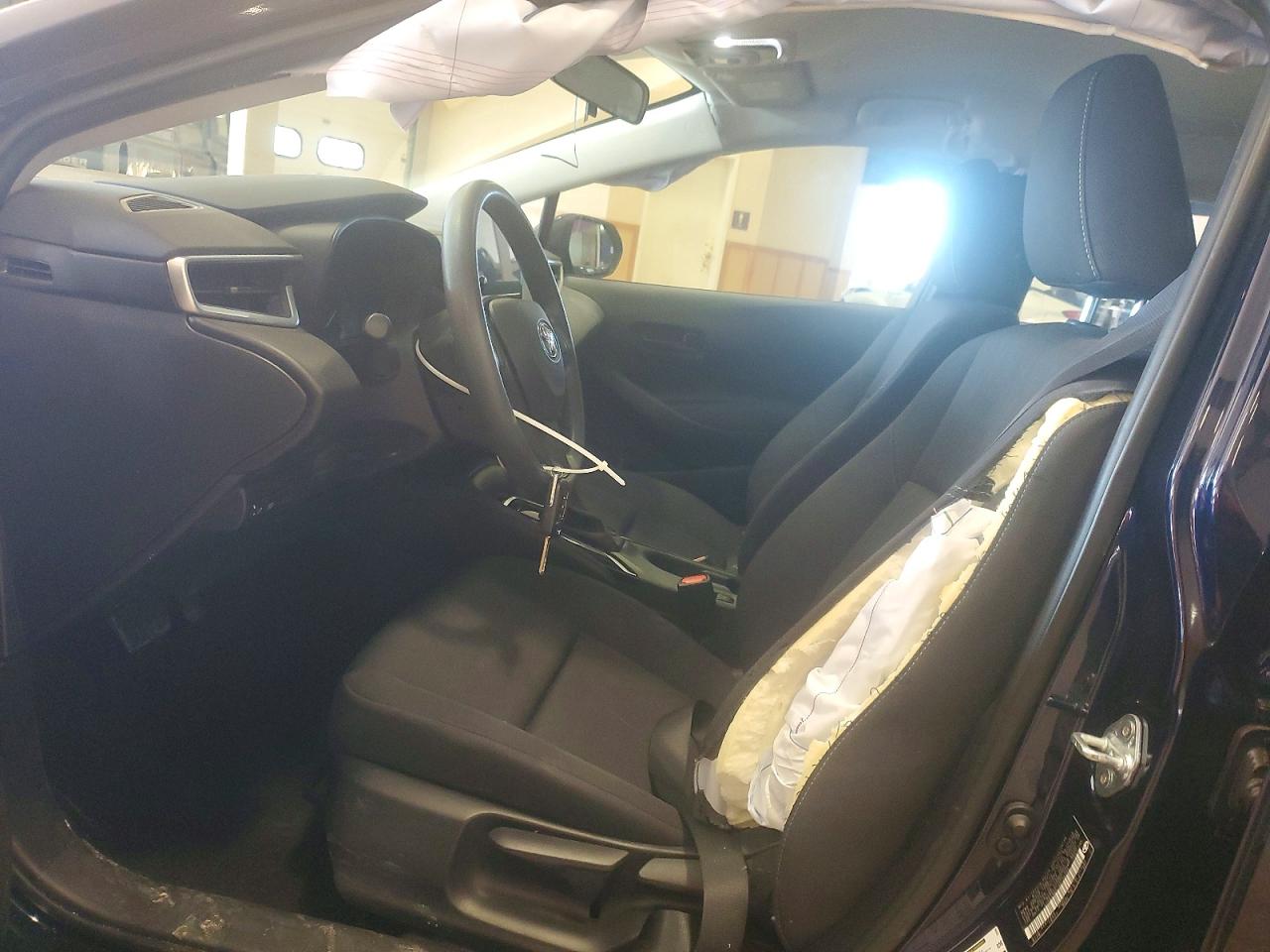 2024 TOYOTA COROLLA LE photo 19