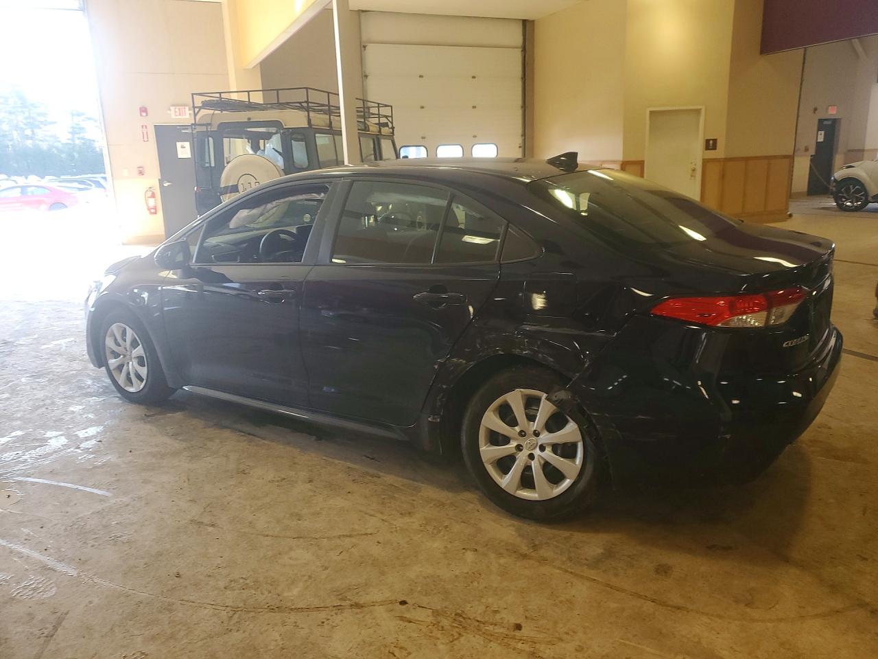2024 TOYOTA COROLLA LE photo 4
