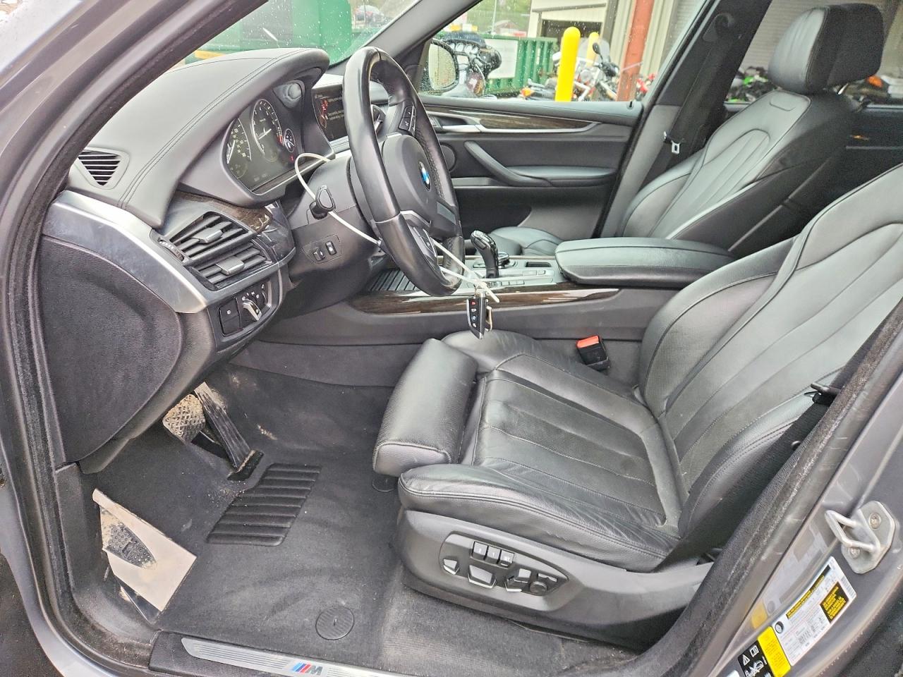 2015 BMW X5 XDRIVE50I photo 13