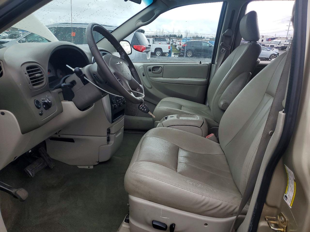 2006 CHRYSLER TOWN & COUNTRY TOURING photo 13