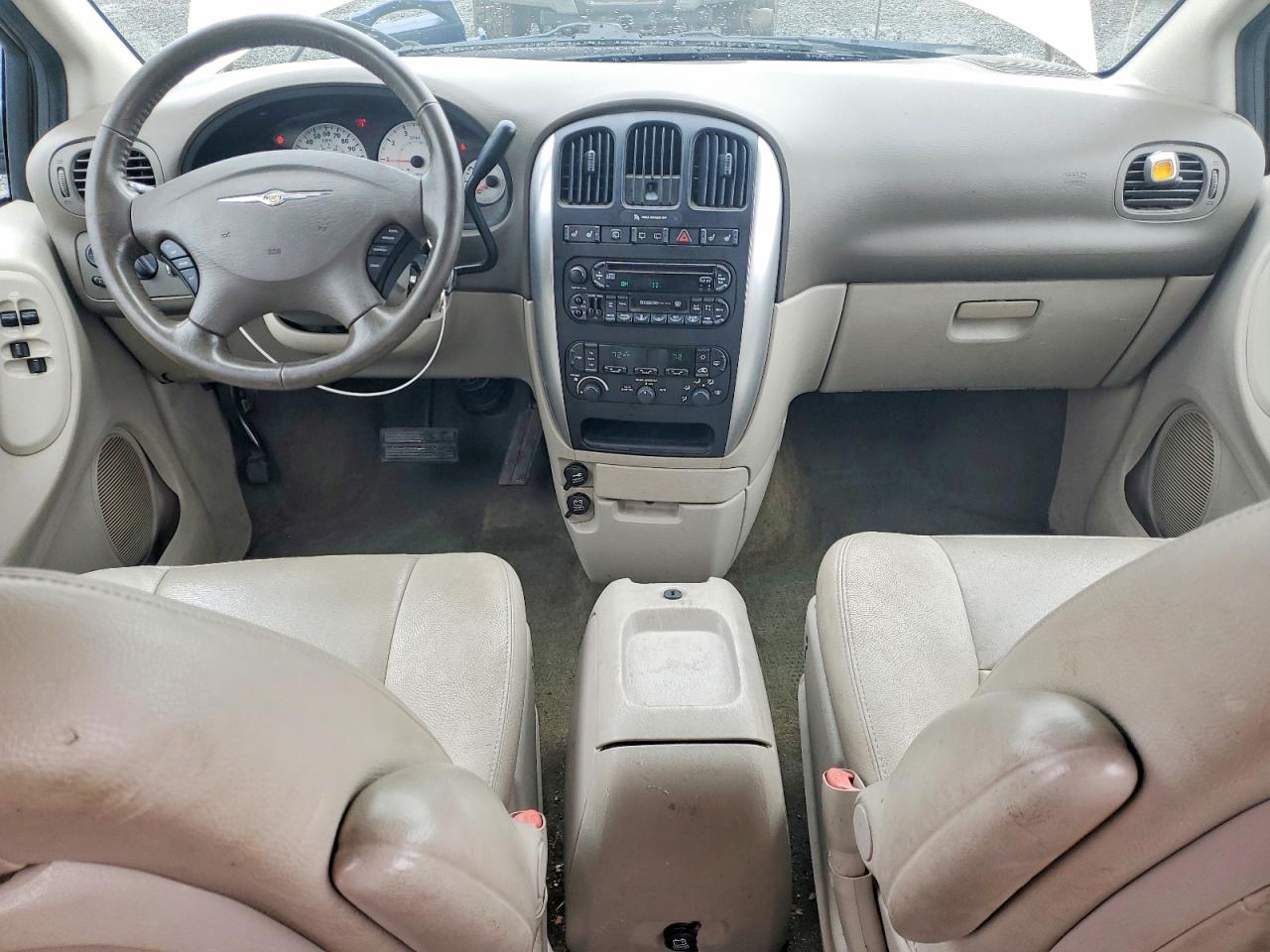 2006 CHRYSLER TOWN & COUNTRY TOURING photo 15