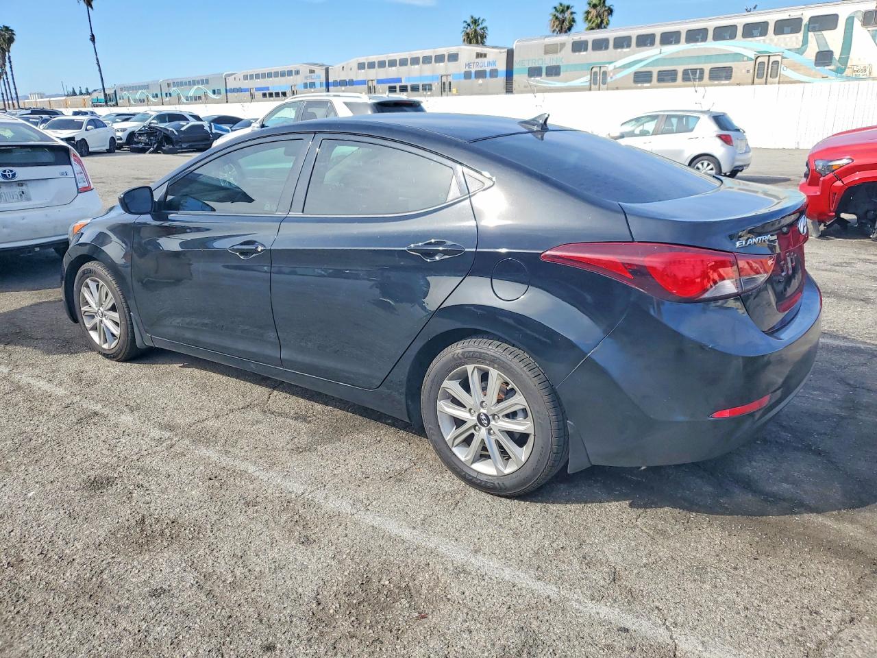 2015 HYUNDAI ELANTRA SE photo 3