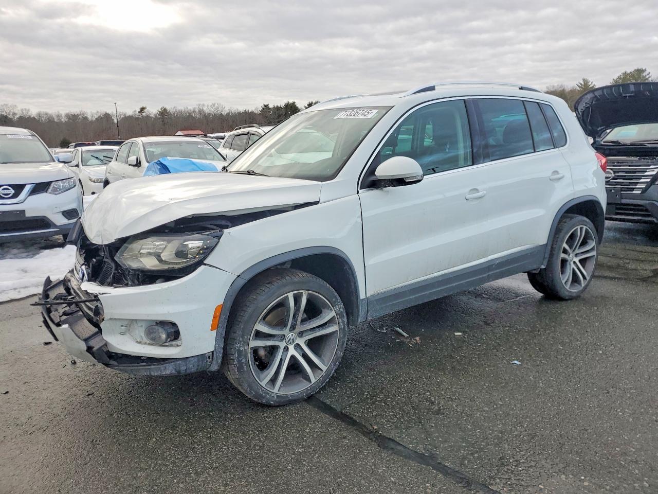 2017 VOLKSWAGEN TIGUAN