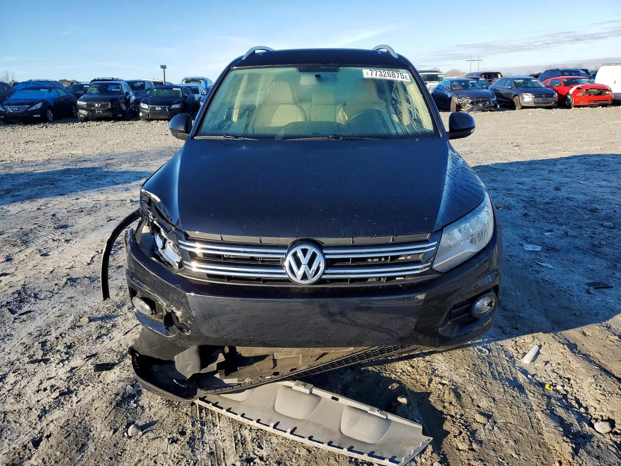2013 VOLKSWAGEN TIGUAN S photo 5