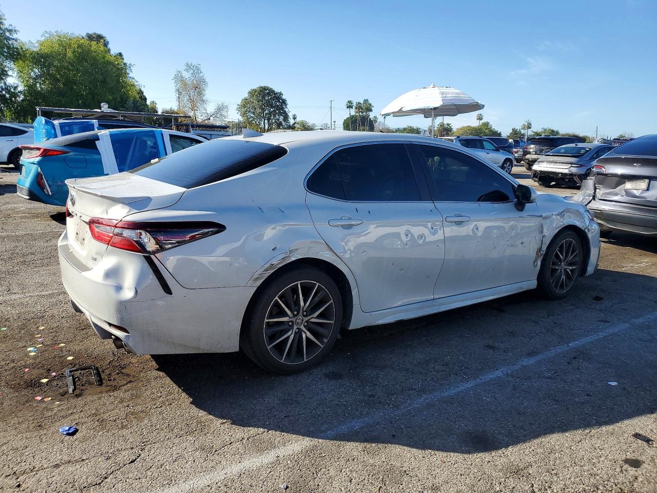 2023 TOYOTA CAMRY SE NIGHT SHADE photo 5