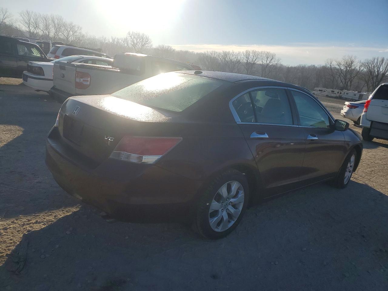 2009 HONDA ACCORD photo 3