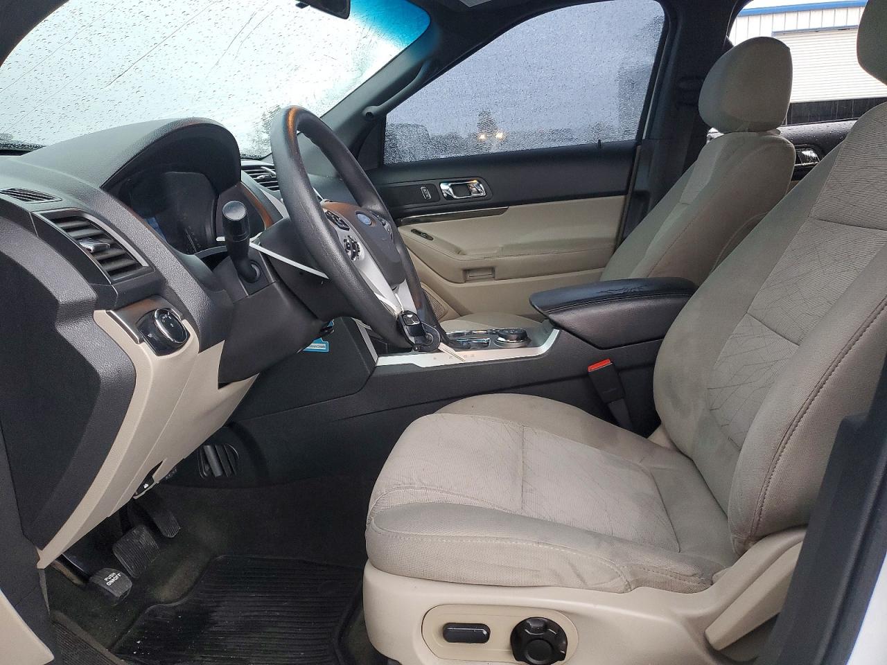 2014 FORD EXPLORER photo 19