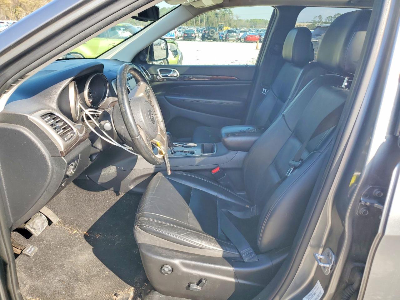 2012 JEEP GRAND CHEROKEE LAREDO photo 13