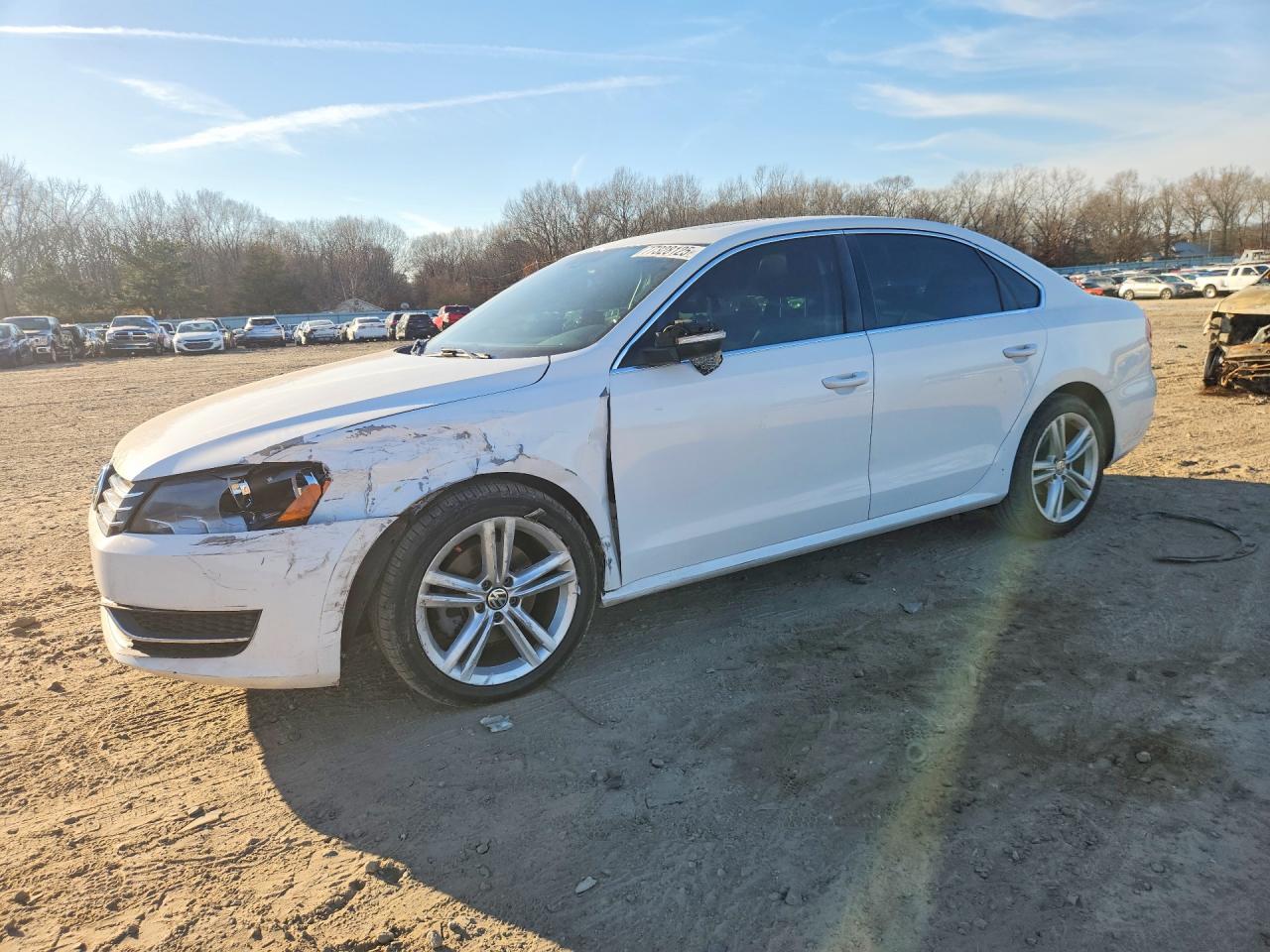 2014 VOLKSWAGEN PASSAT