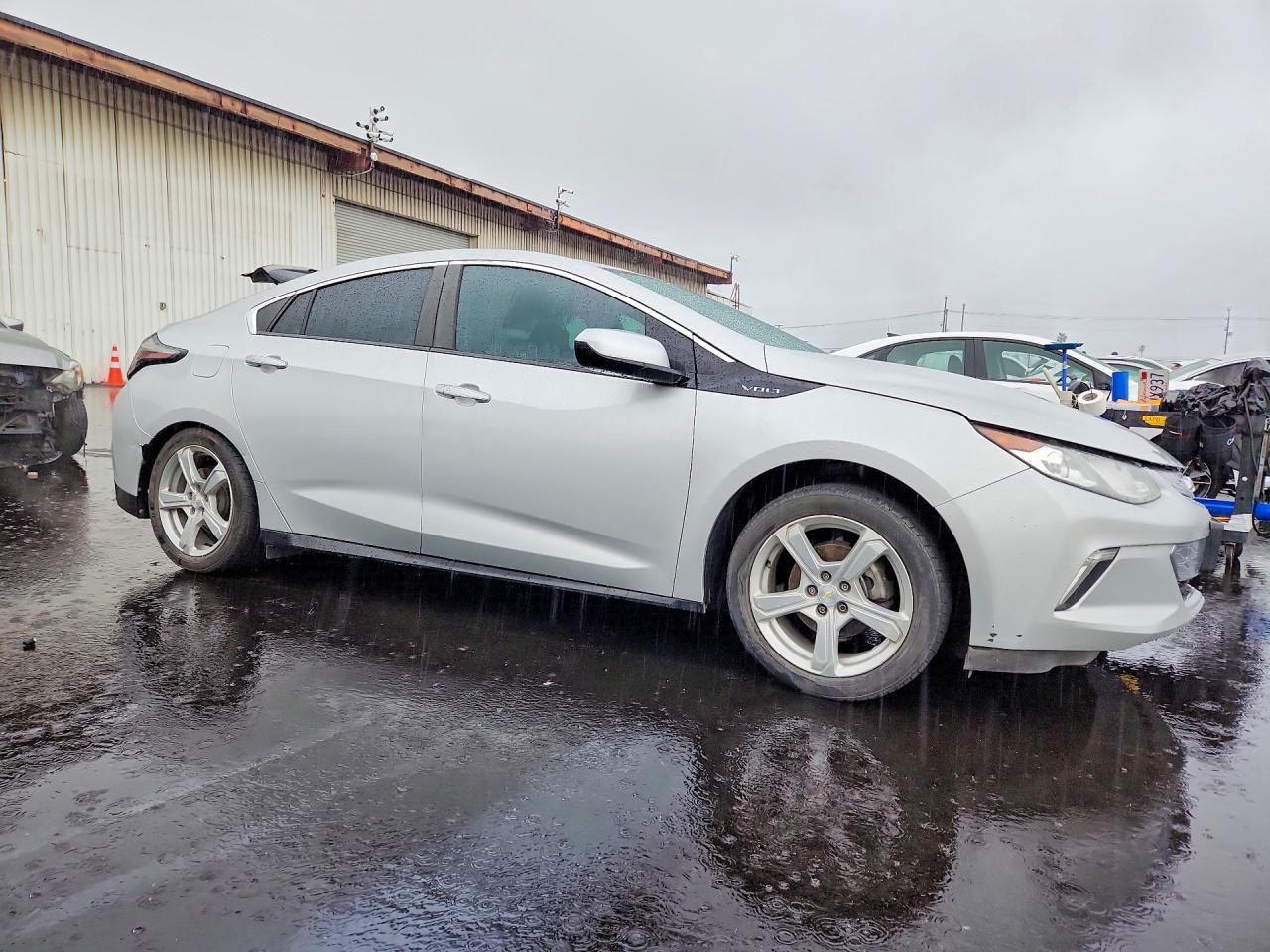 2016 CHEVROLET VOLT LT photo 7