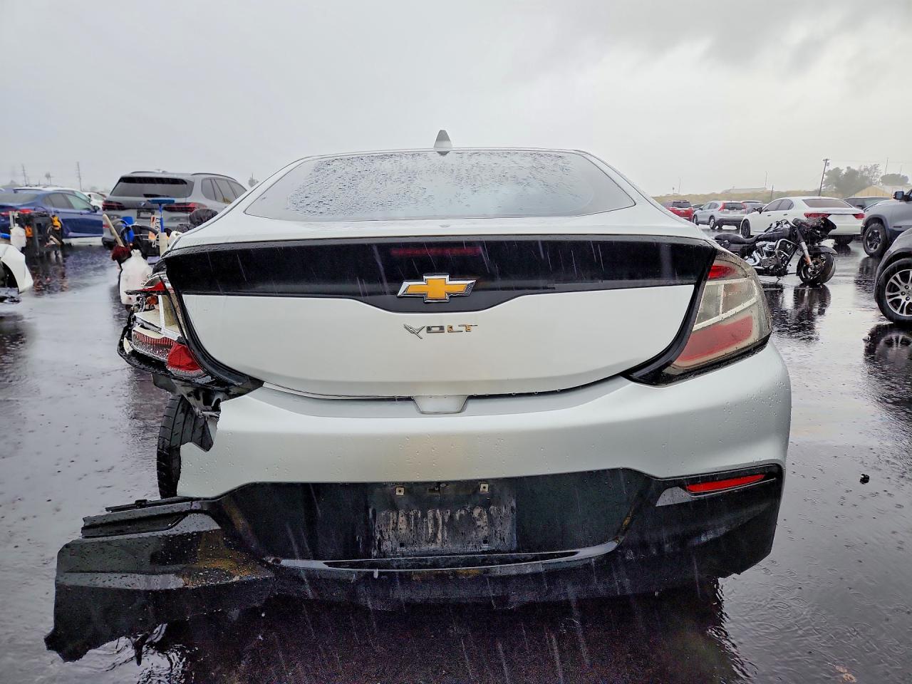 2016 CHEVROLET VOLT LT photo 11
