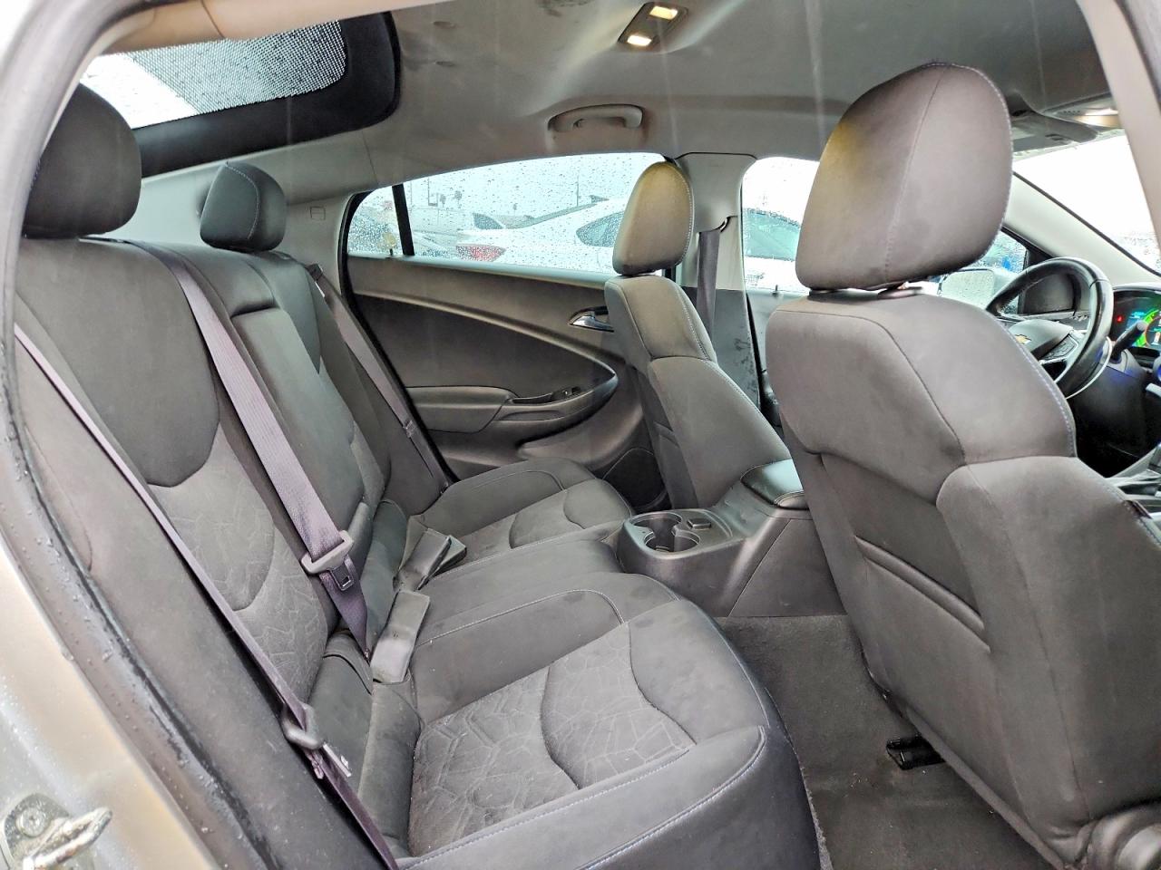 2016 CHEVROLET VOLT LT photo 19